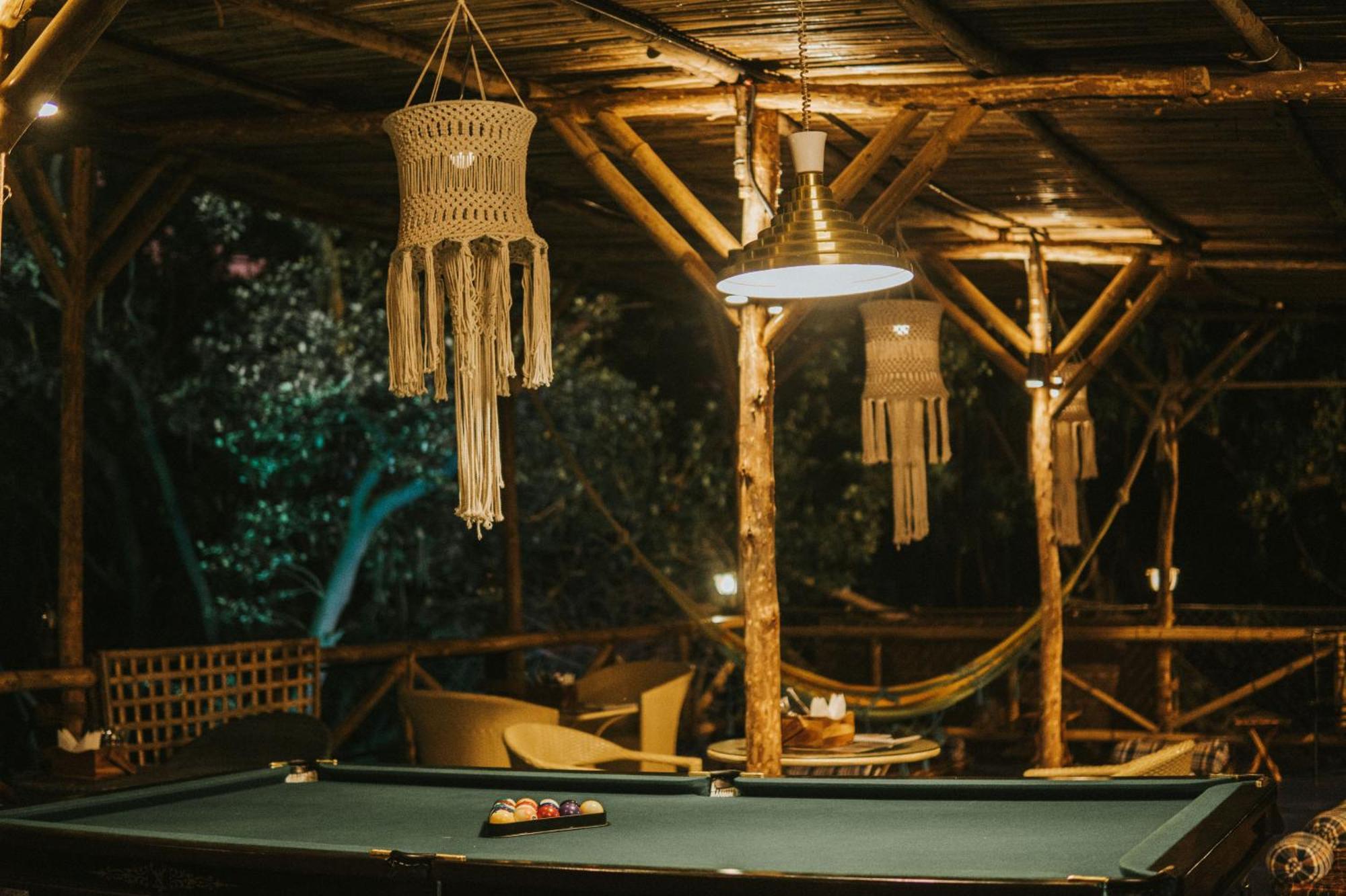 Tranquill Riverside Luxury Cottages With Bathtub, 坎多林 外观 照片