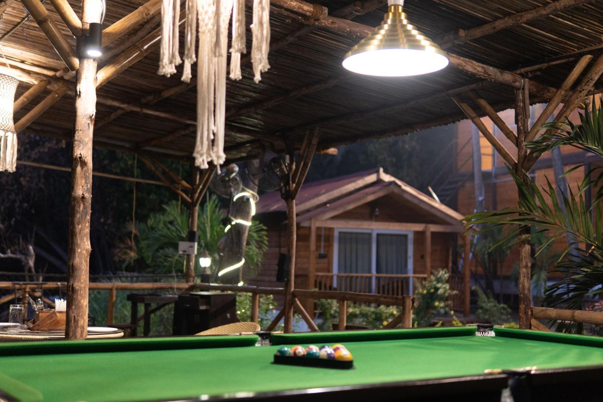 Tranquill Riverside Luxury Cottages With Bathtub, 坎多林 外观 照片